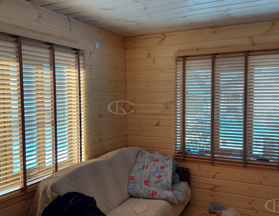 Бамбуковые жалюзи в комнату