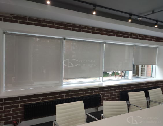 Портфолио Ролл шторы на пластиковые окна