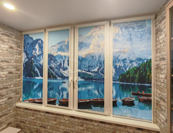 Жалюзи на балкон