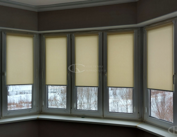 Жалюзи на балкон