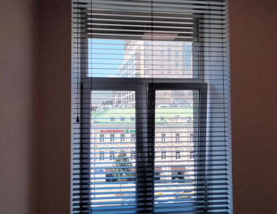 Горизонтальные жалюзи