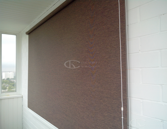 Жалюзи на балкон