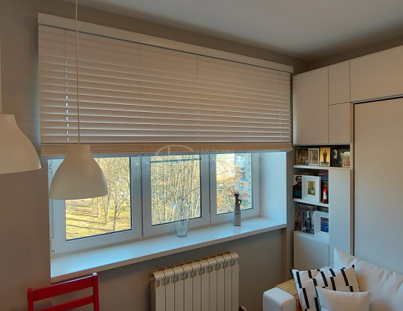 Бамбуковые жалюзи в комнату