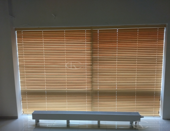 Бамбуковые жалюзи в комнату