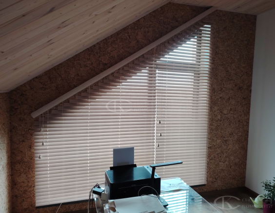 Горизонтальные жалюзи